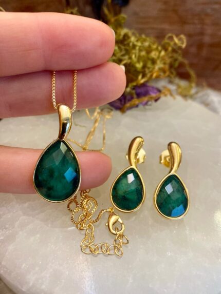 Conjunto Esmeralda Gota