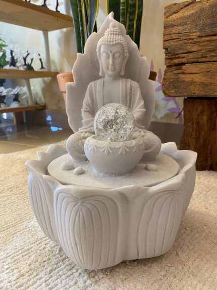 Fonte Buda com Bola de Vidro – 32 cm